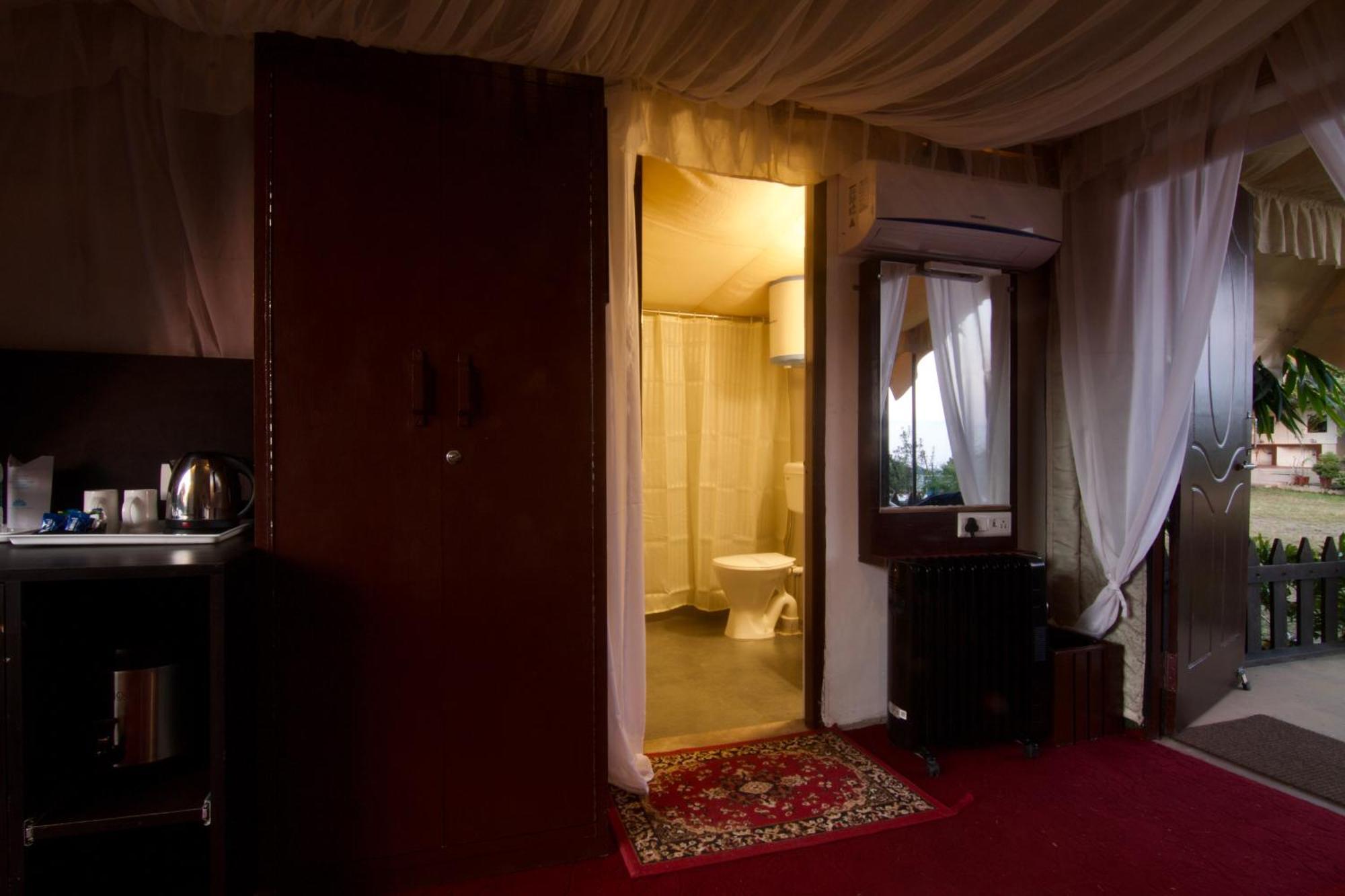 Samskara & Samsara Hotel Lansdowne Quarto foto